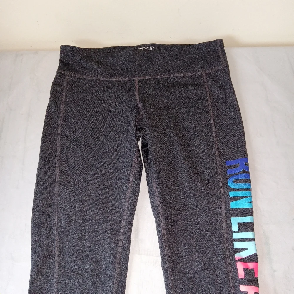 Idealology Believe In Movement Gray Capri Leggings Medium - Picture 7 of 8